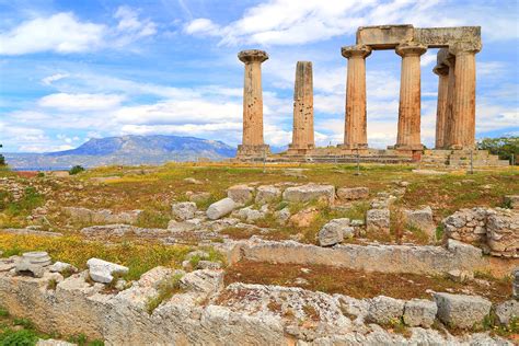 oldest ruins in greece.